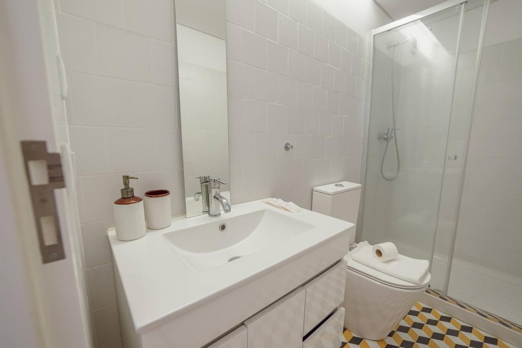 Cozy Almada By Hosty Apartment Porto Ngoại thất bức ảnh