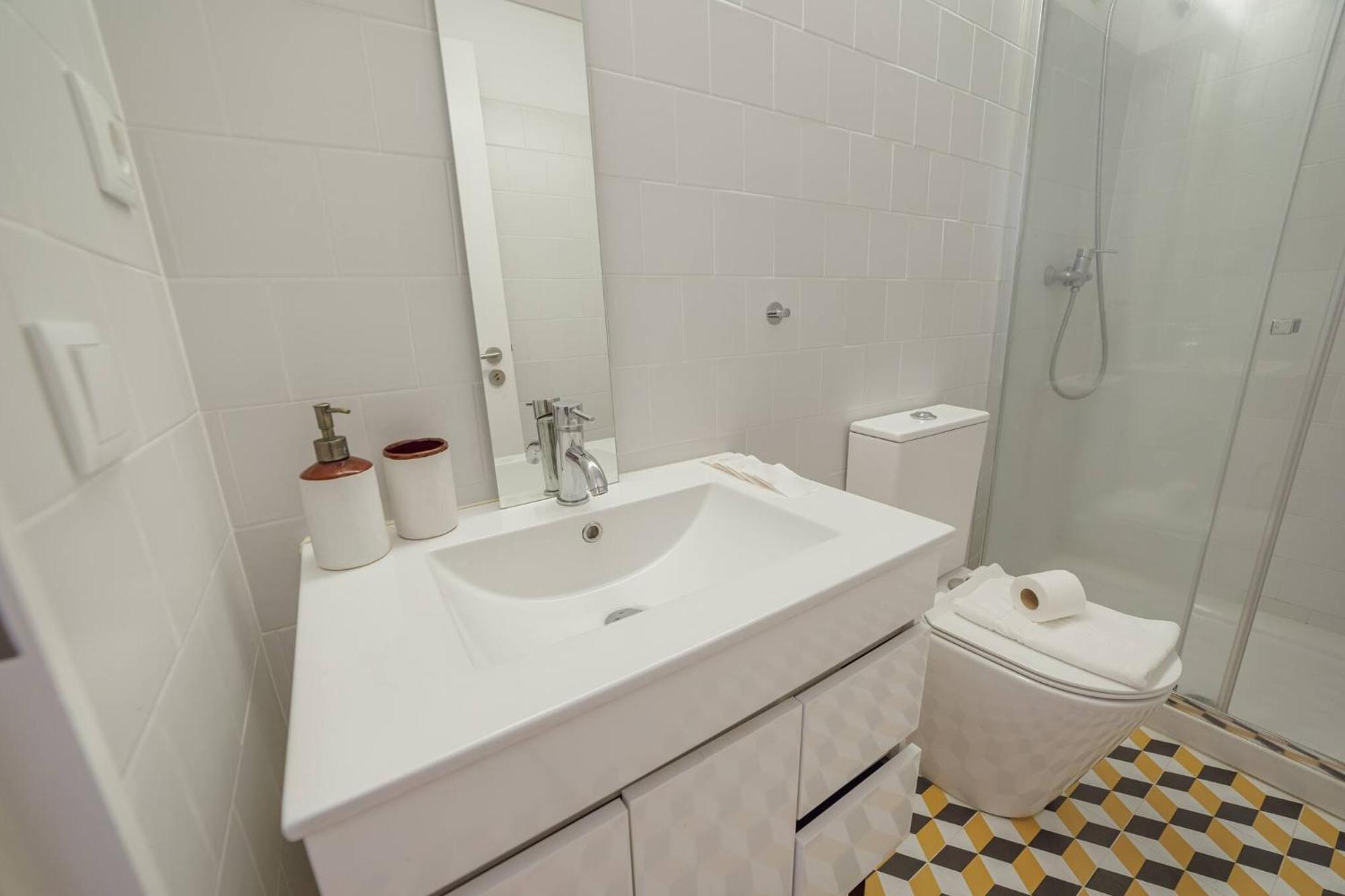 Cozy Almada By Hosty Apartment Porto Ngoại thất bức ảnh